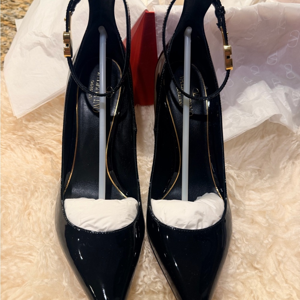 Valentino Garavani Black Patent Heels